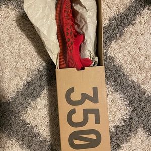 350 v2 Yeezy compct size 11